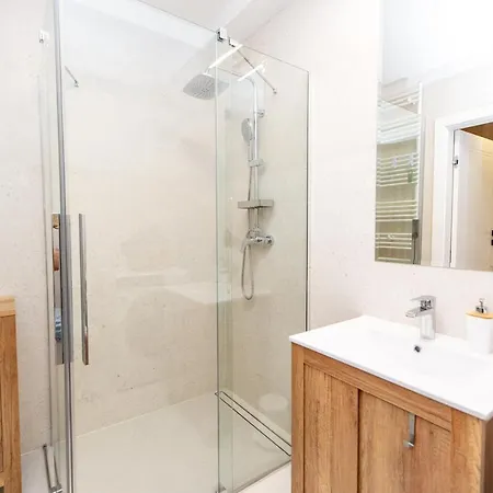 Z Jacuzzi & Sauna Chillout דירה *